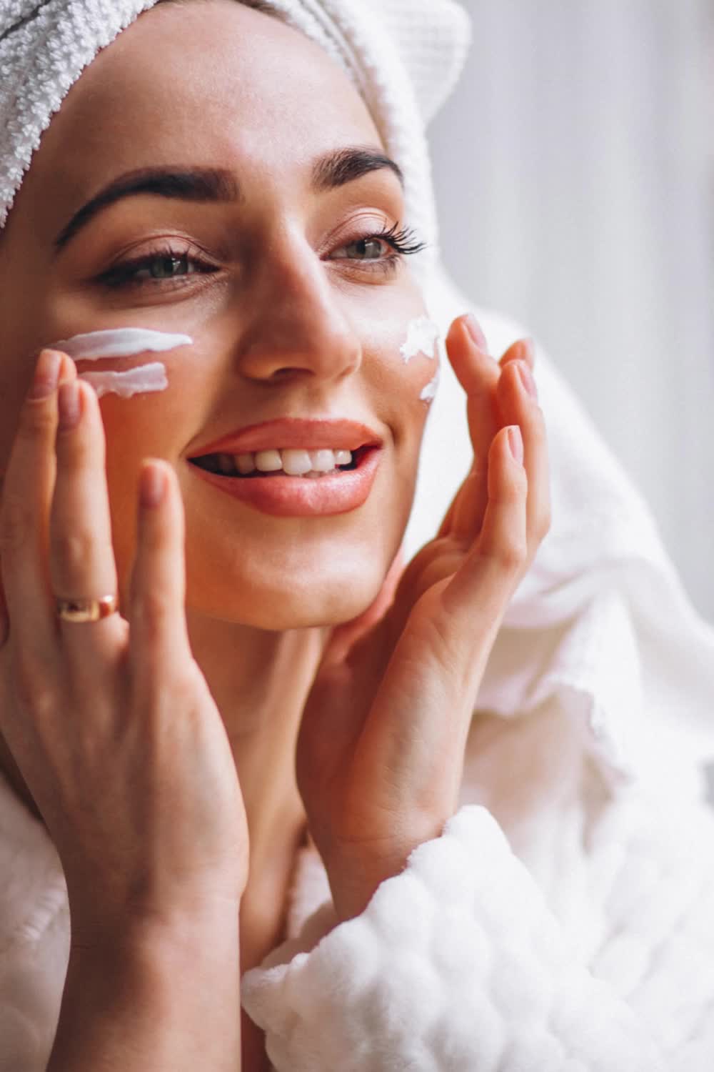 Beauty Tech & Grooming