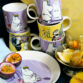 1052344_iittalaemea_08_arabia-moomin-mug-03l-misabel-yellow